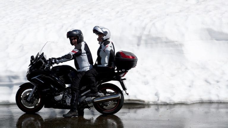 motorrijden in sneeuw