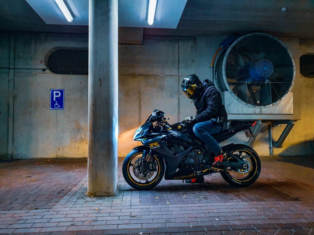 rob en zijn suzuki gsx r 750