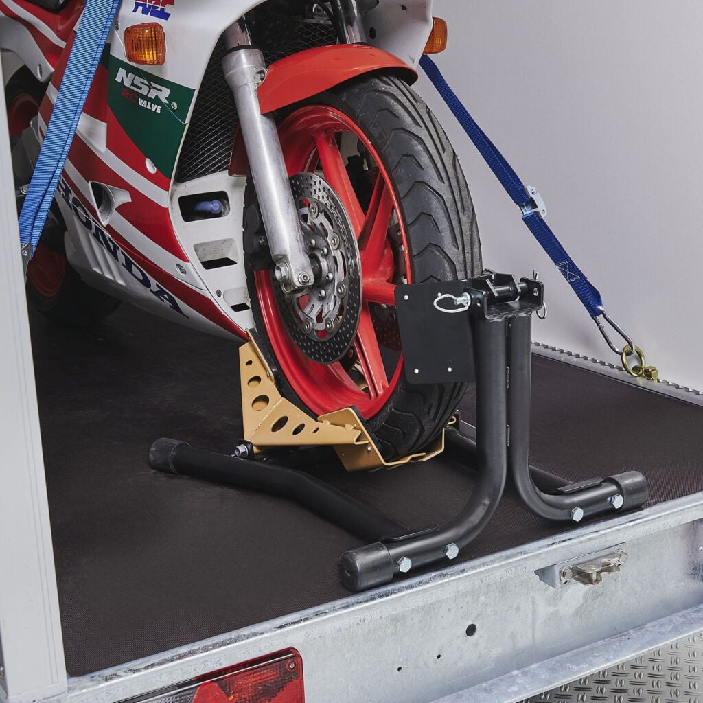 inrijklem-motor-aanhanger
