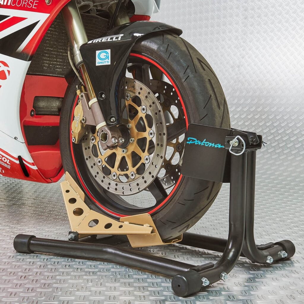 motor-inrijklem-datona